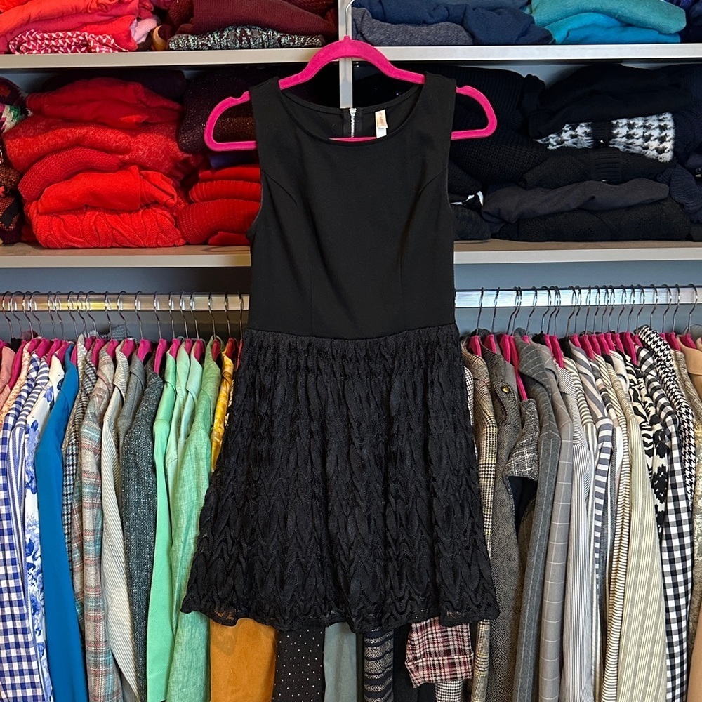 Xhilaration black sleeveless back exposed zipper lined mini dress size S